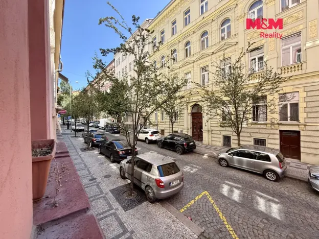 Pronájem bytu 2+kk, Praha - Vinohrady, Záhřebská, 69 m2