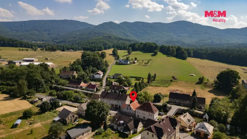 Prodej obchodního prostoru, Raspenava, Hejnická, 422 m2