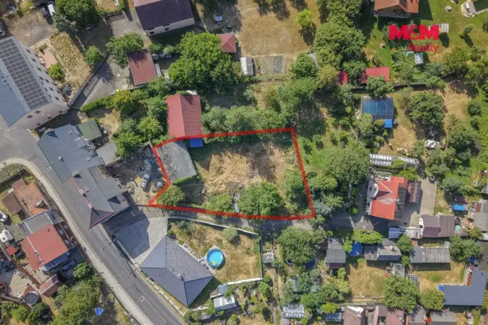 Prodej pozemku pro bydlení, Hroznětín, 825 m2