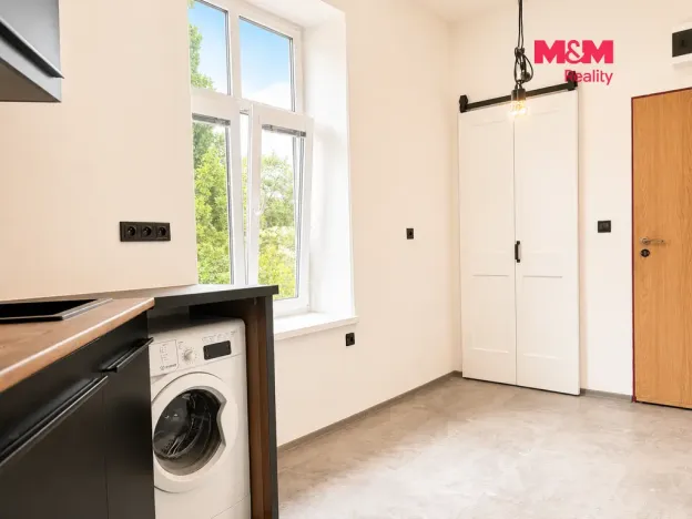 Pronájem bytu 1+kk, Trutnov - Dolní Předměstí, Maxima Gorkého, 15 m2