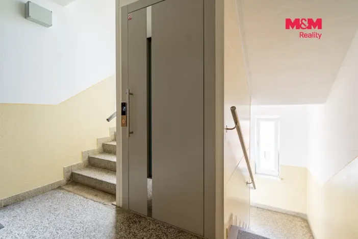 Prodej bytu 4+1, České Budějovice - České Budějovice 2, N. Frýda, 78 m2