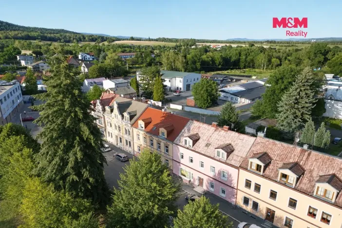 Prodej bytu 2+kk, Karlovy Vary - Stará Role, Jabloňová, 50 m2