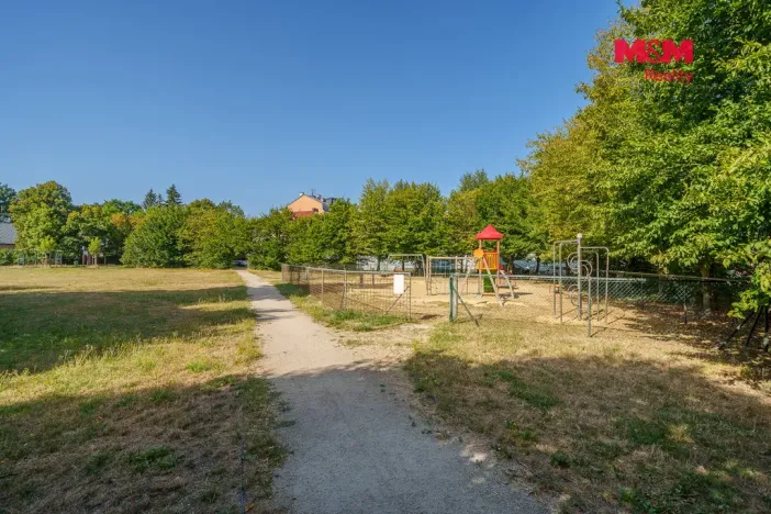 Prodej bytu 2+kk, Karlovy Vary - Stará Role, Jabloňová, 50 m2