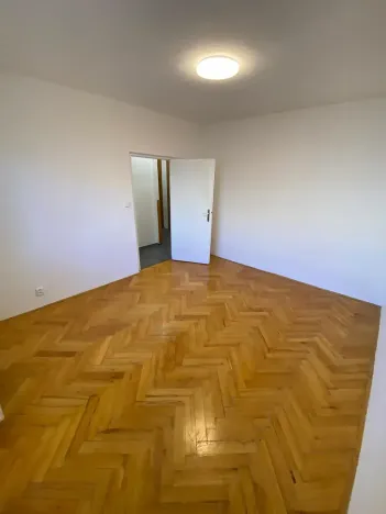 Pronájem bytu 3+1, Zlín, M. Knesla, 70 m2