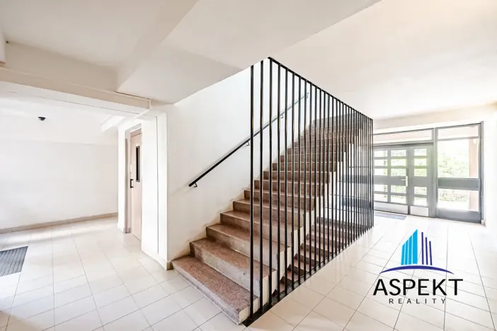 Pronájem bytu 1+kk, Praha - Vokovice, Evropská, 24 m2