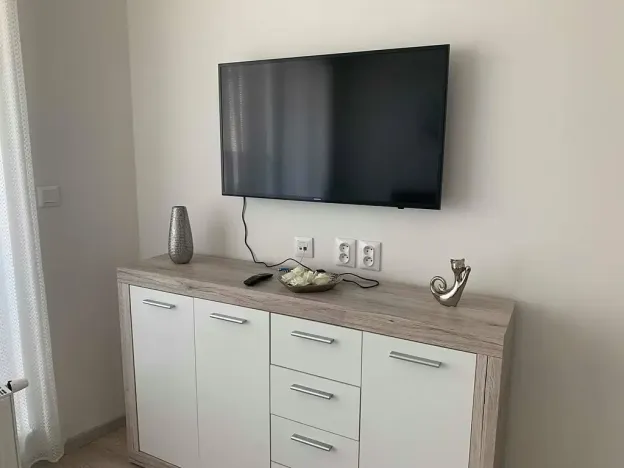 Pronájem bytu 1+kk, Praha - Dejvice, Lindleyova, 36 m2