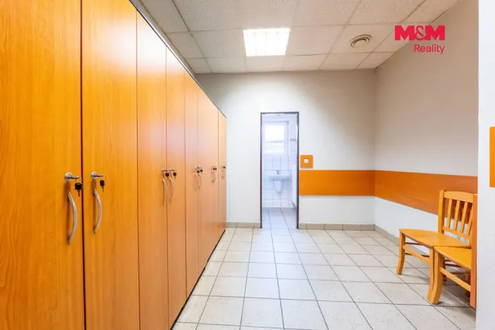 Prodej výrobních prostor, Slavičín, 714 m2