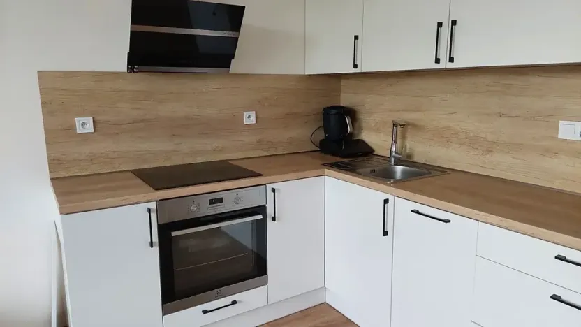 Pronájem bytu 1+kk, Brno, Wágnerova, 35 m2