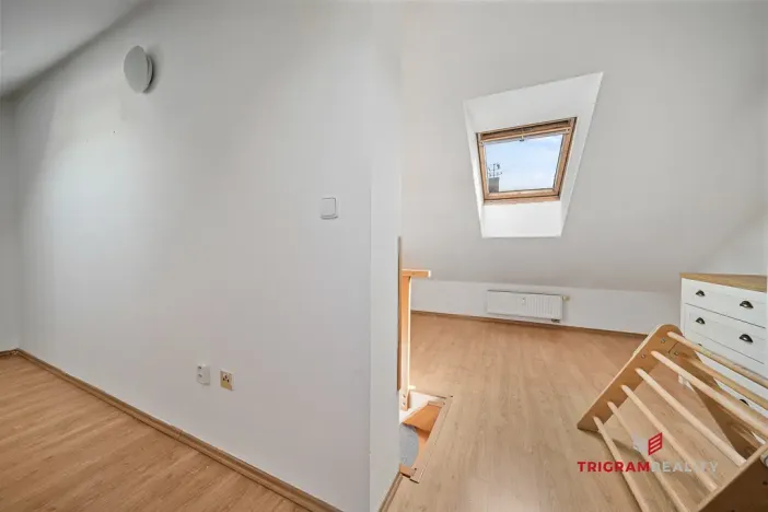 Pronájem bytu 3+kk, Hradec Králové - Nový Hradec Králové, Na Hrázce, 105 m2