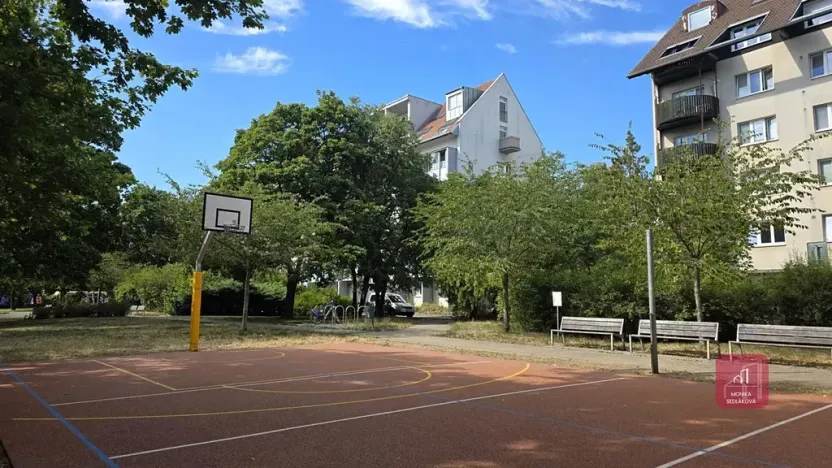 Prodej bytu 2+1, Brno, Souběžná, 55 m2