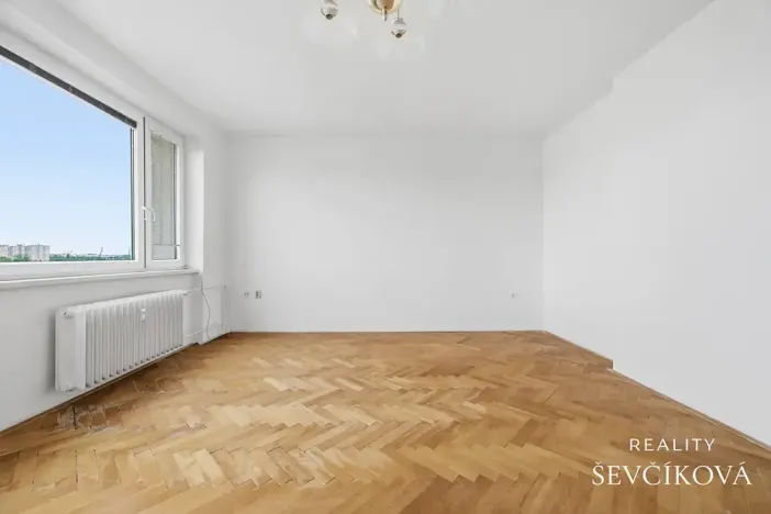 Prodej bytu 3+1, Hradec Králové, Na Občinách, 79 m2
