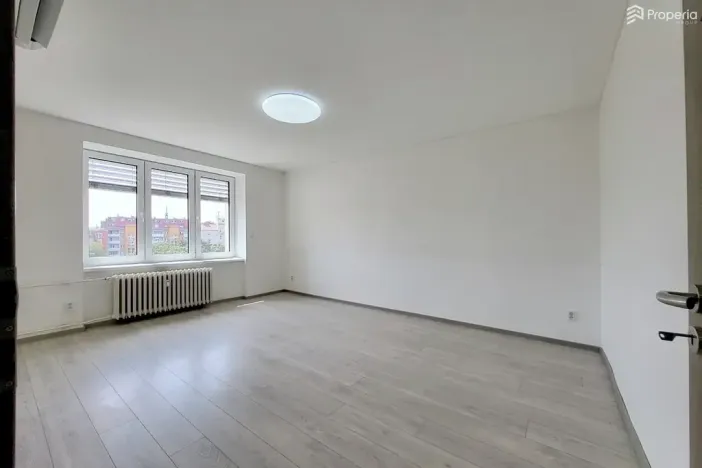 Prodej bytu 1+kk, Brno, Křídlovická, 35 m2