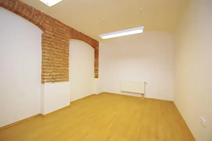 Pronájem kanceláře, Praha - Vinohrady, Mánesova, 135 m2