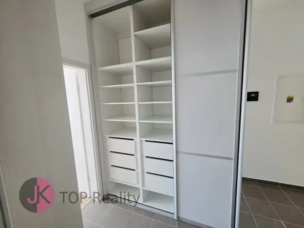 Pronájem bytu 1+kk, Plzeň, Železná, 32 m2