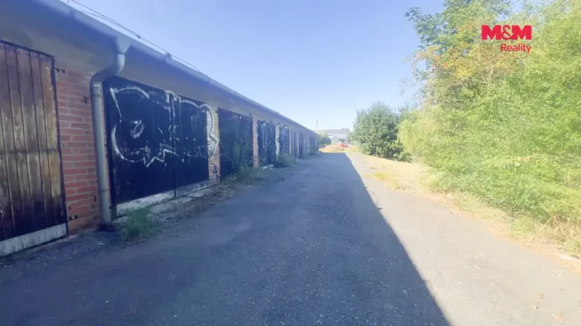 Prodej garáže, Zlín, Partyzánská, 18 m2