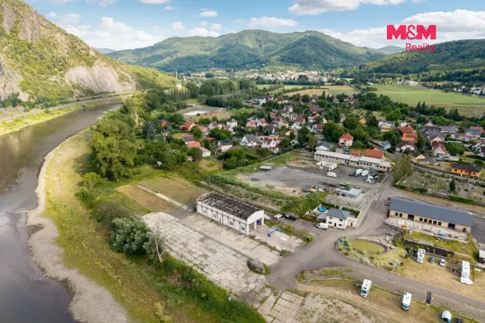 Pronájem obchodního prostoru, Velké Březno - Valtířov, 9439 m2
