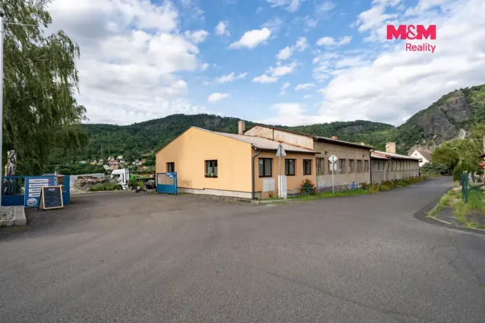 Pronájem obchodního prostoru, Velké Březno - Valtířov, 9439 m2
