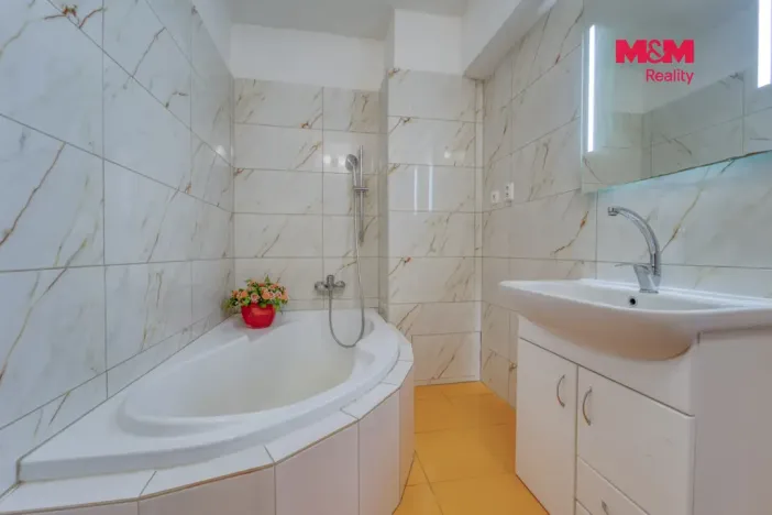 Prodej rodinného domu, Zavlekov, 67 m2