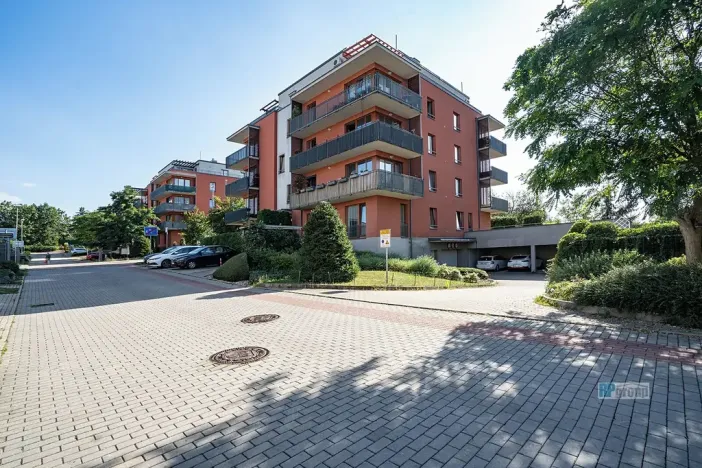 Pronájem bytu 2+kk, Praha - Zbraslav, Pickova, 56 m2