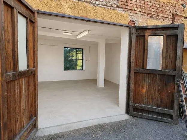 Pronájem skladu, Červené Pečky, Dr. Dvořáka, 40 m2