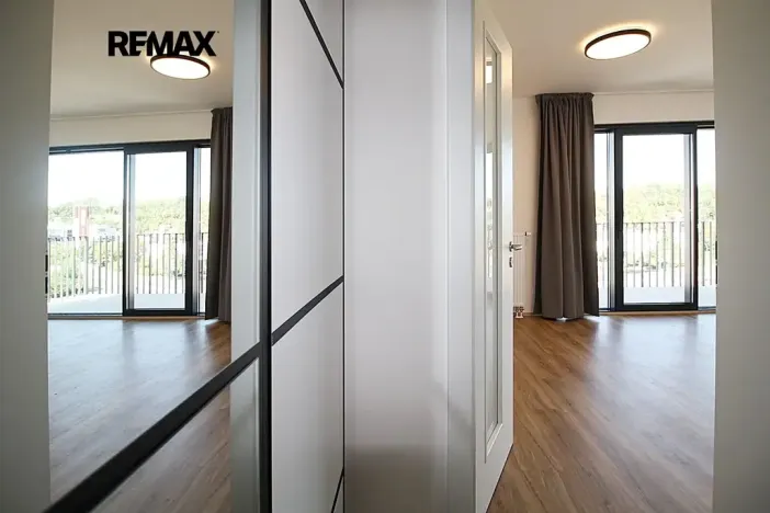 Pronájem bytu 1+kk, Praha - Hloubětín, Kardašovská, 34 m2