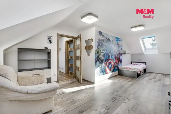 Prodej rodinného domu, Neumětely, V Chaloupkách, 210 m2