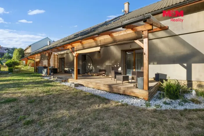 Prodej rodinného domu, Neumětely, V Chaloupkách, 210 m2