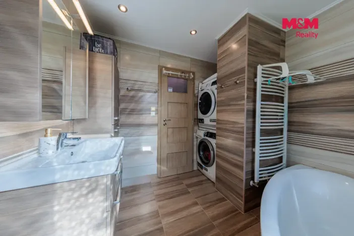 Prodej rodinného domu, Karlovy Vary - Doubí, Nová, 100 m2