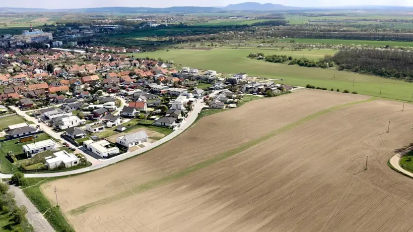 Prodej pozemku pro bydlení, Hrušovany u Brna, Pod Střediskem, 1132 m2