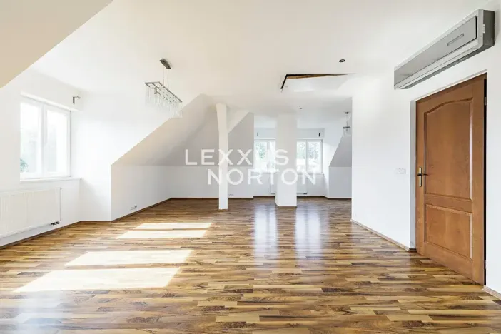 Pronájem kanceláře, Praha - Smíchov, Fráni Šrámka, 413 m2