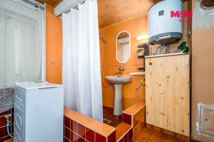 Prodej chalupy, Býchory, 98 m2