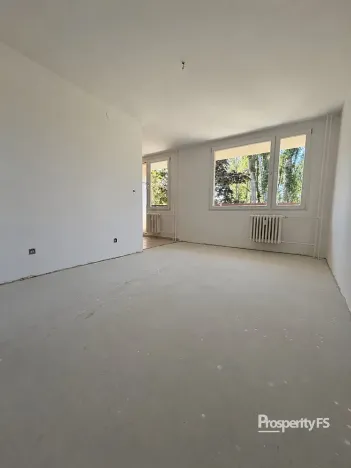 Pronájem bytu 3+1, Slaný, Arbesova, 62 m2