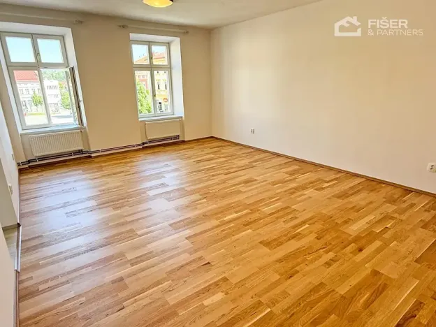 Pronájem bytu 2+kk, Valašské Meziříčí, Náměstí, 87 m2
