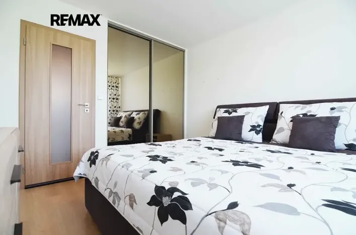 Prodej bytu 3+kk, Praha - Řepy, Mrkvičkova, 71 m2