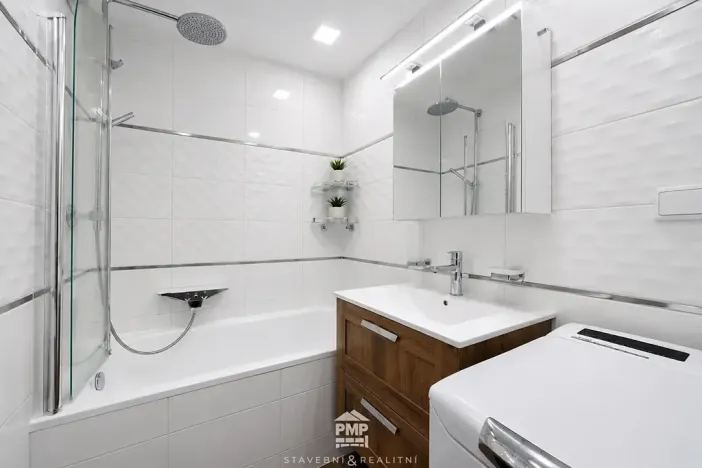 Pronájem bytu 3+1, Střelice, Ant. Smutného, 72 m2