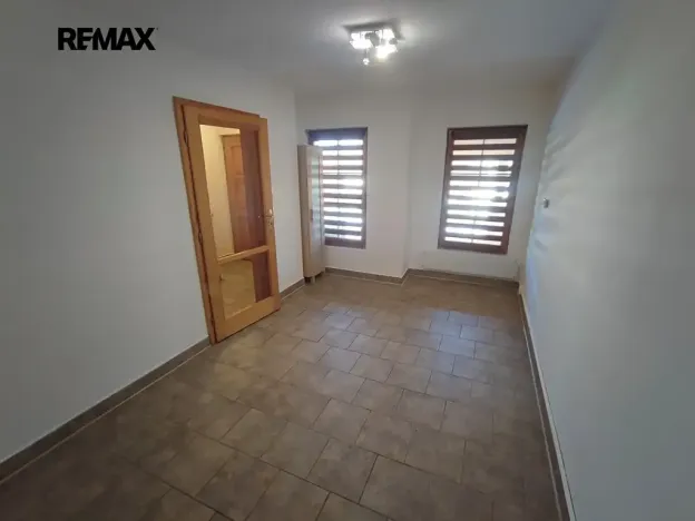 Pronájem bytu 1+kk, Jeseník, Sadová, 25 m2