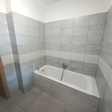 Pronájem bytu 2+kk, Kardašova Řečice, Jablonského tř., 81 m2