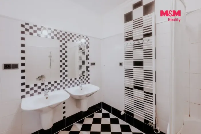 Prodej bytu 3+1, Praha - Dejvice, Mydlářka, 105 m2