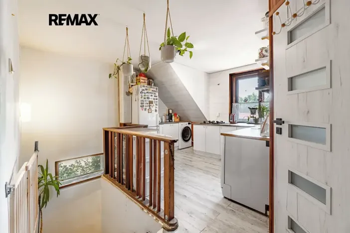 Prodej vícegeneračního domu, Praha - Pitkovice, Žampiónová, 200 m2