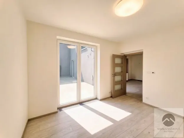 Pronájem bytu 2+kk, Modřice, Bobravská, 59 m2