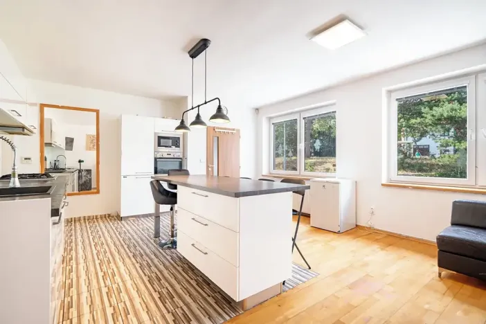 Prodej rodinného domu, Brno, náměstí Karla IV., 120 m2