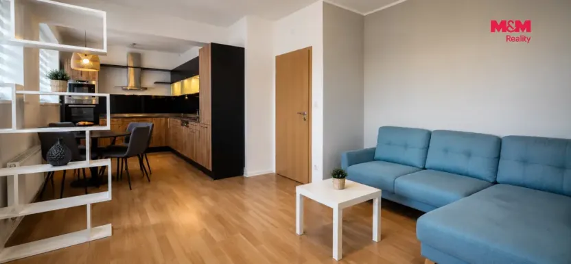 Pronájem bytu 2+kk, Pardubice - Trnová, Jozefa Gabčíka, 52 m2