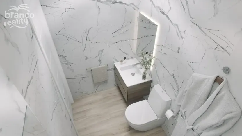 Prodej bytu 3+kk, Torrevieja, Alicante, Španělsko, 93 m2
