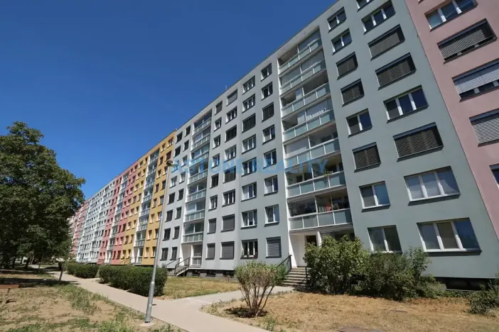 Pronájem bytu 3+kk, Praha - Kamýk, Papírníkova, 66 m2