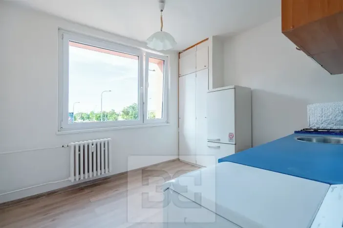 Pronájem bytu 1+1, Praha - Letňany, Bukovecká, 31 m2