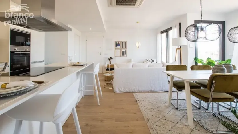 Prodej bytu 3+kk, Villajoyosa, Alicante, Španělsko, 74 m2