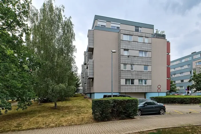 Prodej bytu 2+kk, Praha - Letňany, Kostomlatská, 65 m2