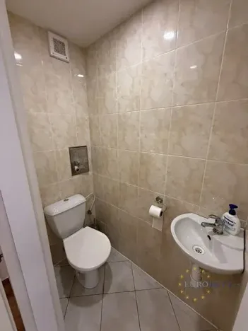 Pronájem bytu 3+1, Praha - Břevnov, Šlikova, 86 m2