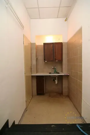 Pronájem obchodního prostoru, Praha - Žižkov, Hájkova, 60 m2