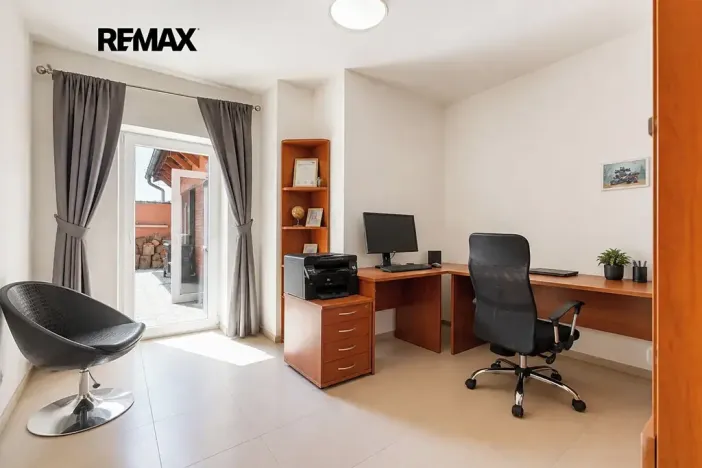 Prodej rodinného domu, Hradečno, 228 m2